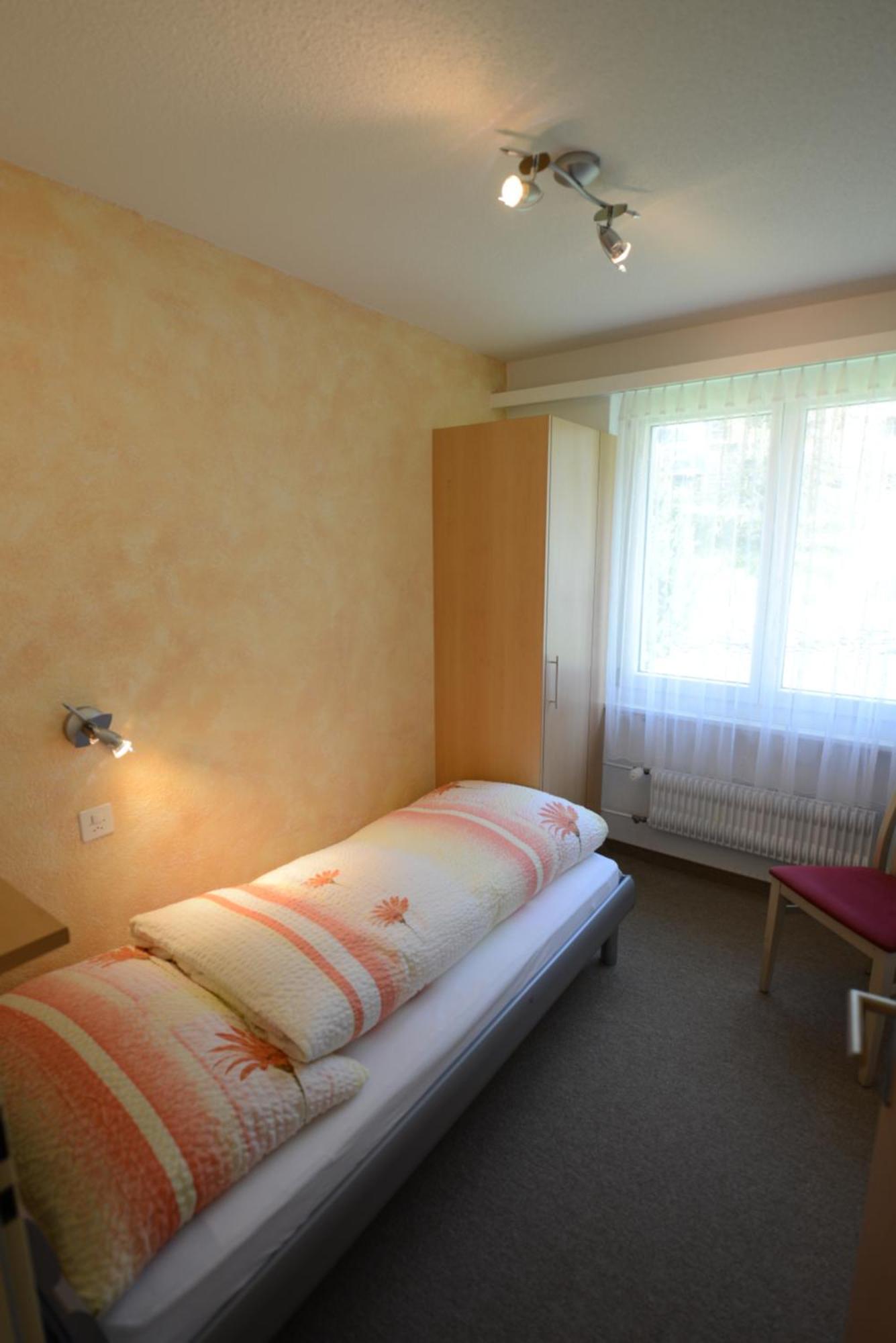 Haus Kandahar Saas-Fee Room photo
