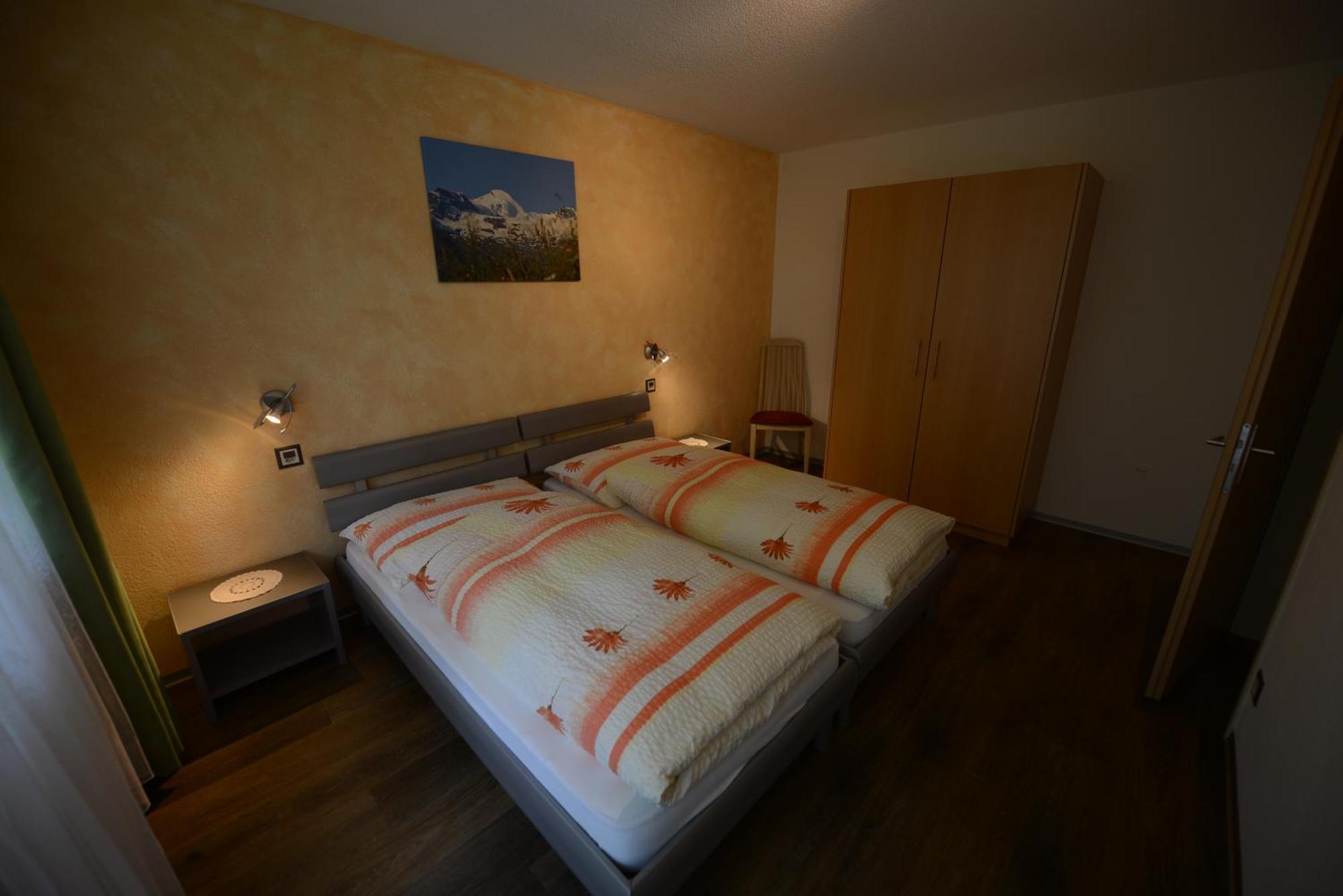 Haus Kandahar Saas-Fee Room photo