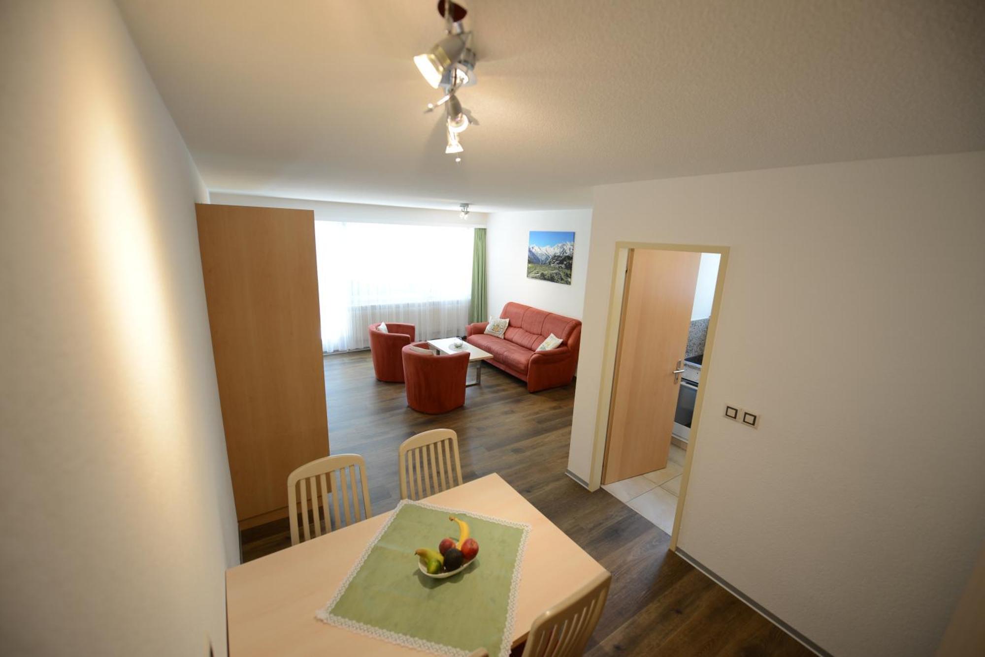 Haus Kandahar Saas-Fee Room photo
